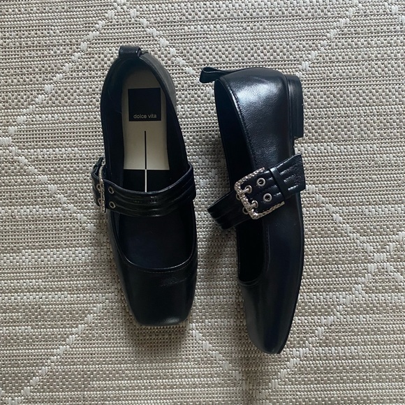 Arora Buckled Mary Jane flats patent leather size 6.5 - Picture 5 of 8